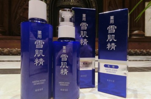 秋季美白保湿护肤品品牌哪个好？好用的美白保湿护肤品推荐